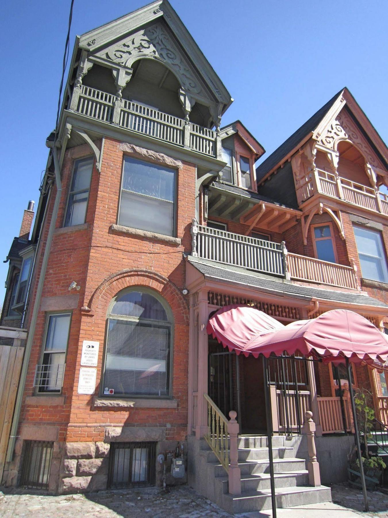Spadina 11 Guesthouse Торонто Екстер'єр фото