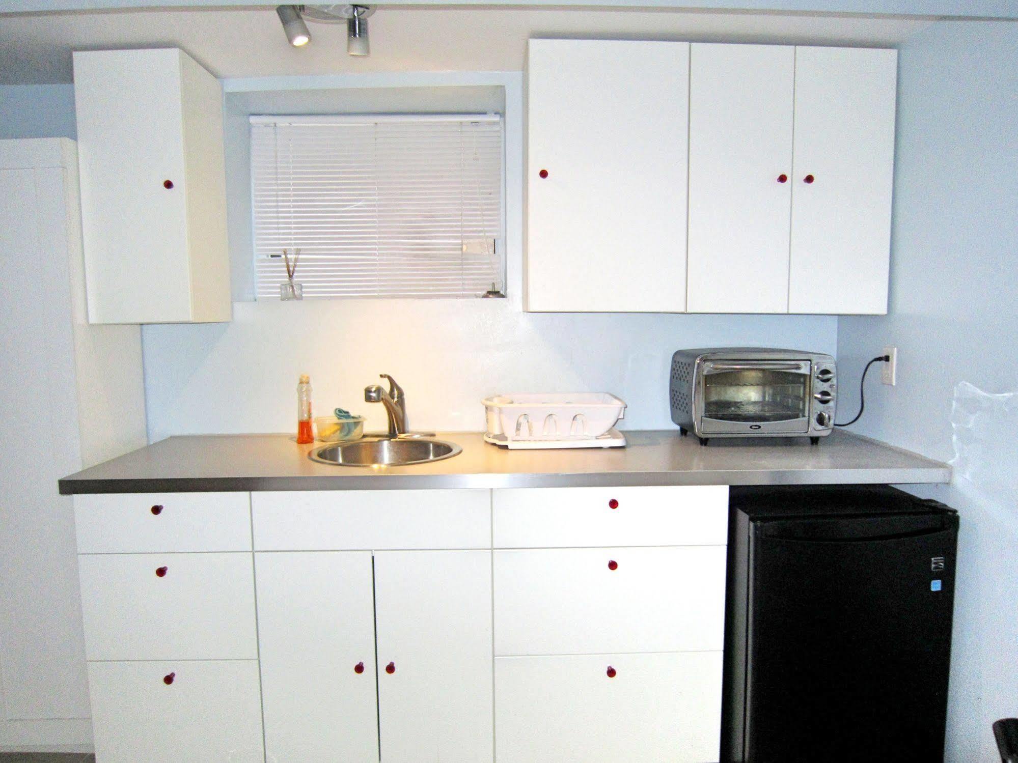 Spadina 11 Guesthouse Торонто Екстер'єр фото